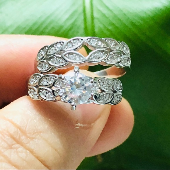 Sterling silver White Topaz Rings - Picture 5 of 8